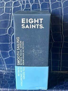 Eight Saints Smooth Sailing Retinol Facial Serum — Blue
